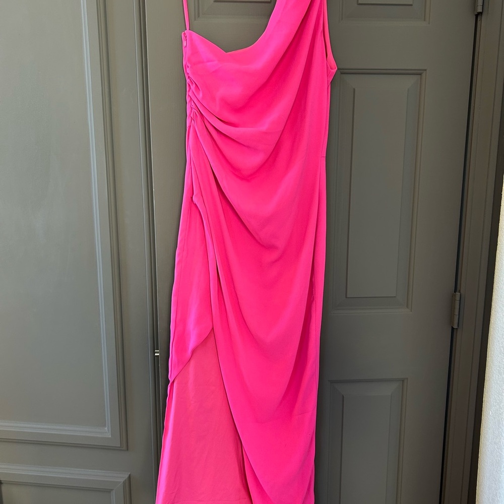 Elegant Pink Draped Dress
